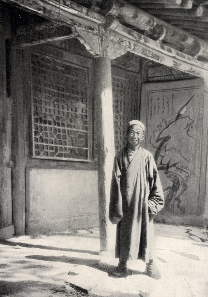 Ван Юаньлу (ок. 1849–1931) — китайский даосский монах, ухаживавший за комплексом пещер Могао, первооткрыватель дуньхуанских рукописей